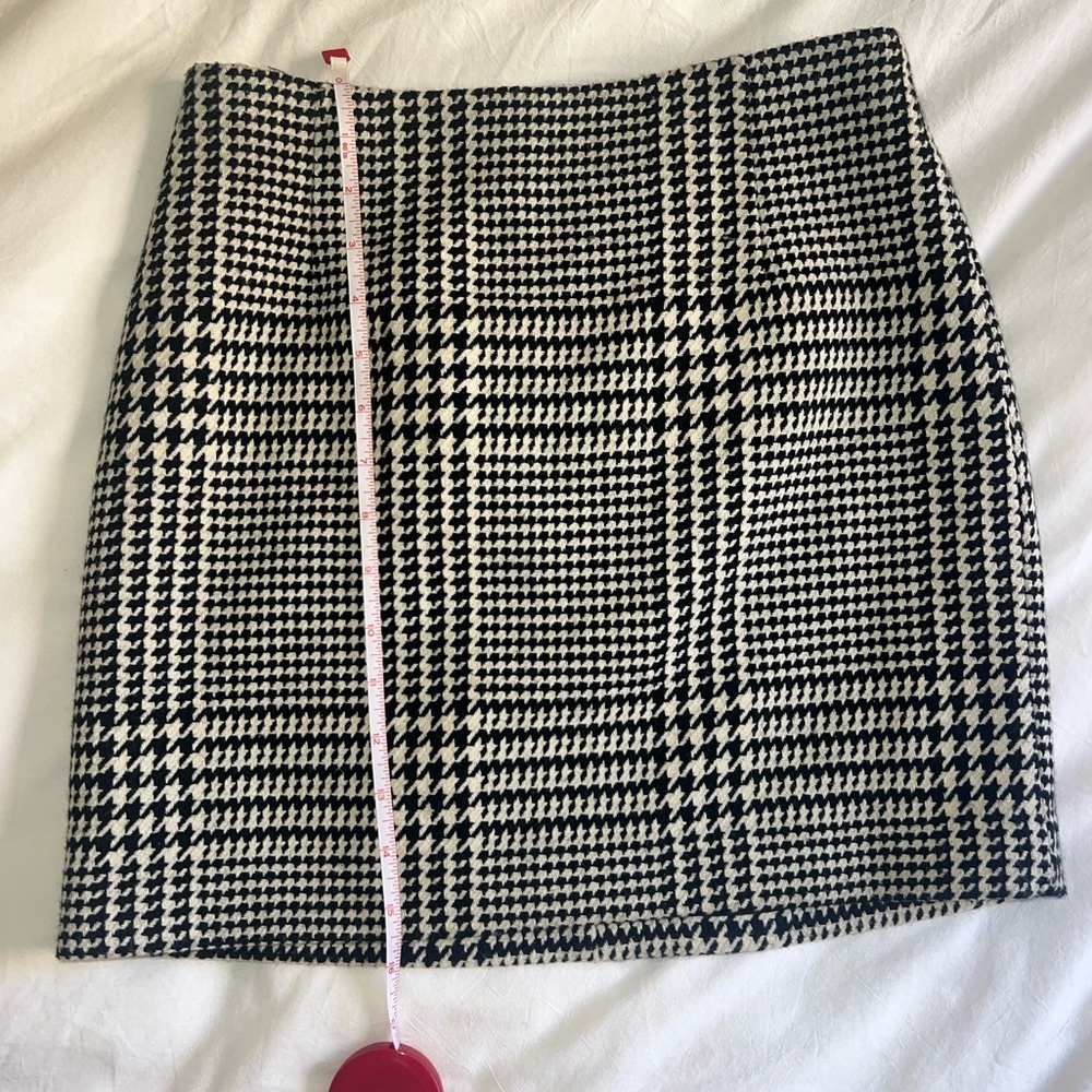 H&M houndstooth wool blend miniskirt